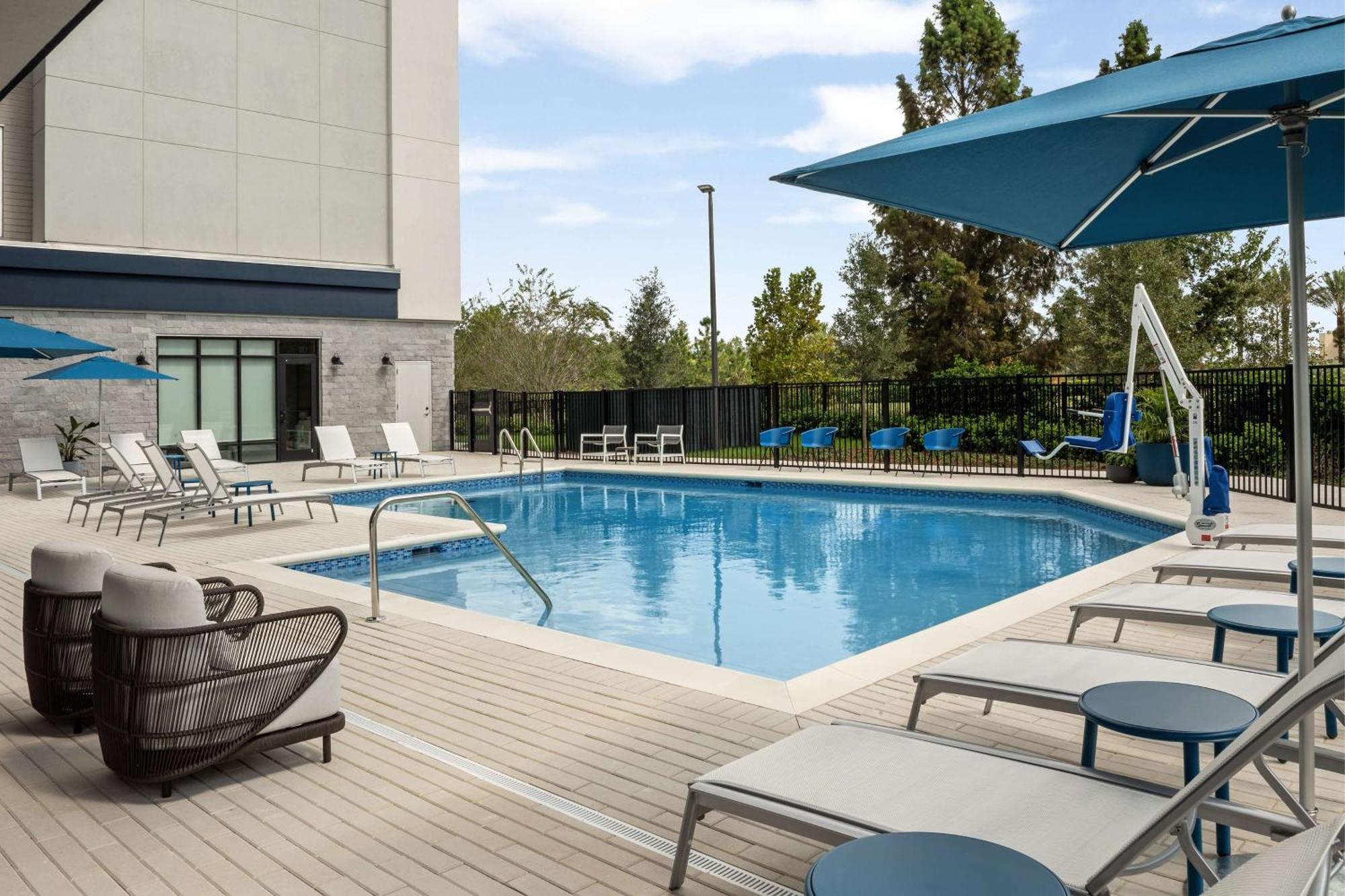 Hampton Inn Orlando Southeast Nona Narcoossee Экстерьер фото